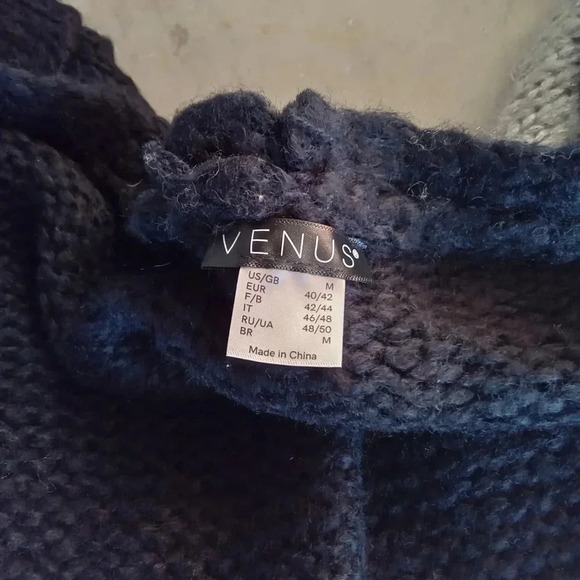 Venus Long Cardigan - Picture 5 of 9